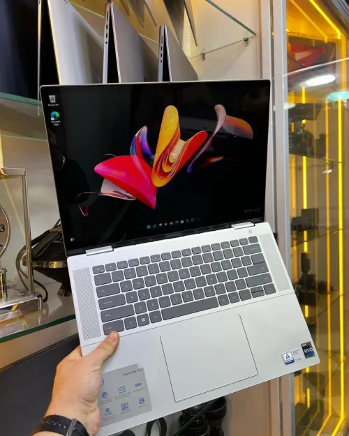 DELL Inspiron i7-1260P 12eme 16/512 X360, Intel Iris Xe graphics