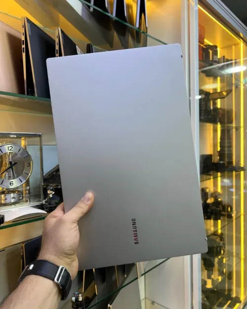 Samsung GalaxyBook 15 i7-11eme 16GB/512GB, Intel Iris Xe graphics