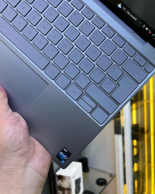 Vendu DELL XPS 13 2022 i7-12eme 16GB/512GB Intel Iris Xe graphics