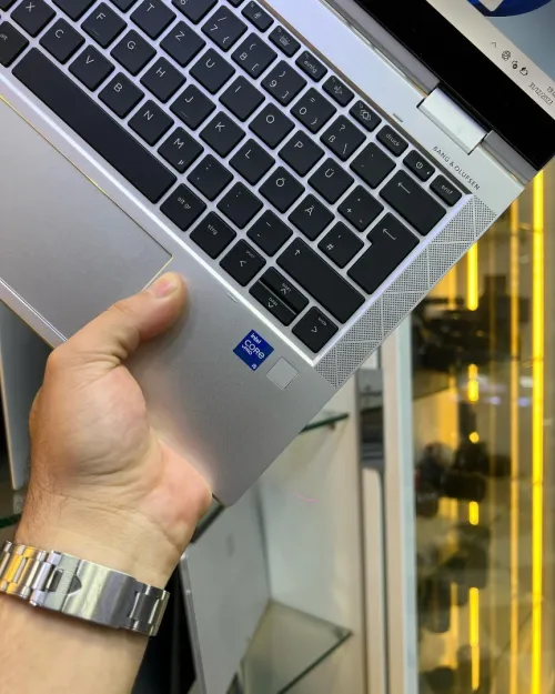 Elitebook 830 G8 X360 16GB/512