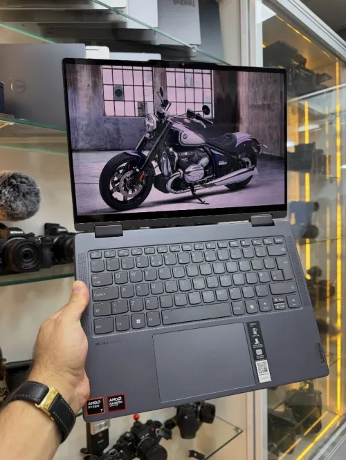 {VENDU}Lenovo YOGA 7 2in1 R7-8840HS 16/1TB Disponible Chez Morsi store dz