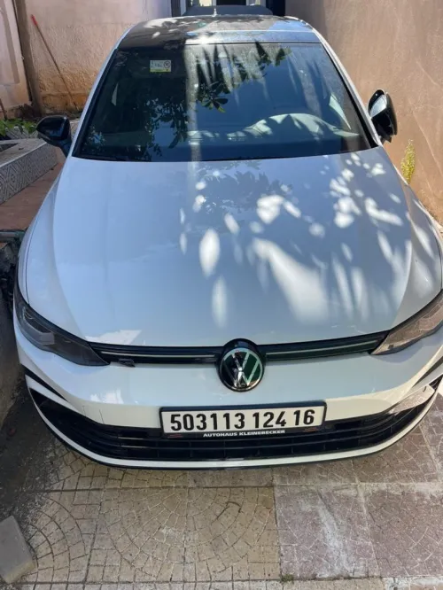 Volkswagen Golf 8 2024 R