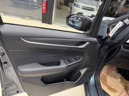 Geely Livan 2026 X3 pro