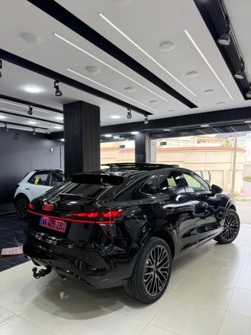 Audi Q3 2026 Sline