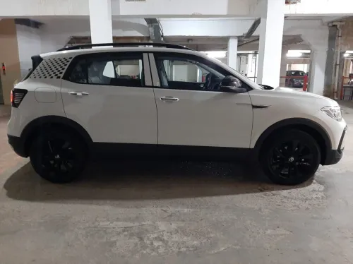 Volkswagen T-Cross 2025 R-line