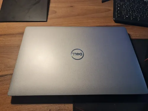 DELL LATITUDE 5420 - i5 11EME VPRO-16 GB DE RAM-SSD 256 Go. avec chargeur original