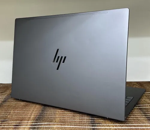 HP ZBook Power G11A  Workstation Ryzen7 PRO 8845HS RTX2000A 8GB 32GB 1TB 16 TACTILE