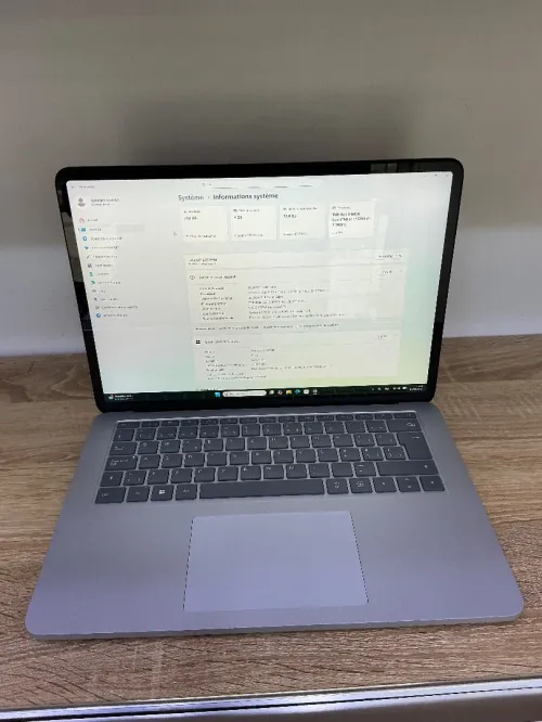 Microsoft Surface Laptop Studio i7-11eme 32GB/1TB, Carte Graphique Nvidia RTX3050Ti