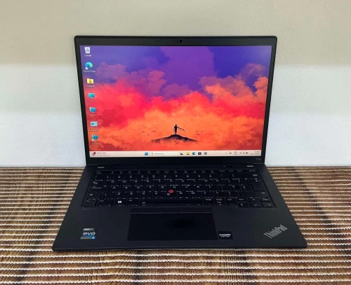 Lenovo ThinkPad T14s Gen3 i5 1240P 16GB 256GB