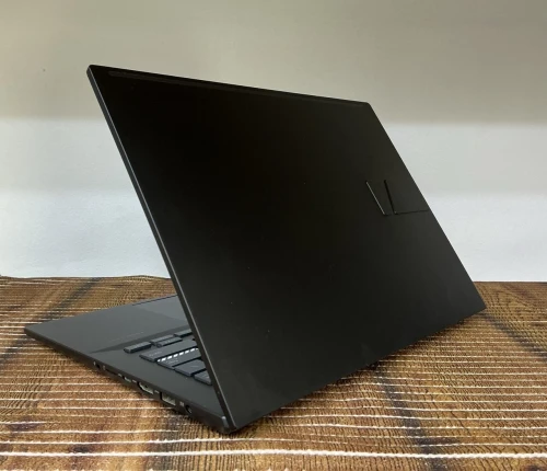 ASUS VivoBook 14 Pro OLED Ryzen 7 5800H RTX 3050 16GB 512GB 2.8K