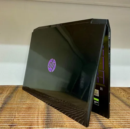 HP Pavillon Gaming 16 i7 - 10750H -GtX 1650Ti - 16GB -512GB