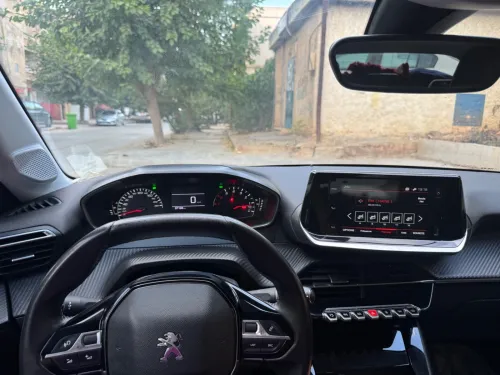 Peugeot 208 2022 Allure
