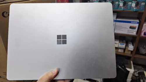 Microsoft Surface Laptop 7th Edition 2024 model 2037