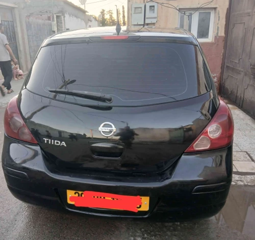 Nissan Tida 2011 
