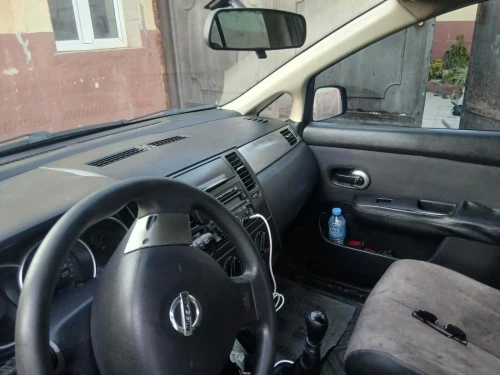Nissan Tida 2011 