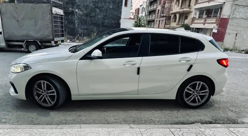 BMW Série 1 2023 Business Design