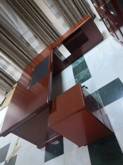 LES BUREAU EN MDF 