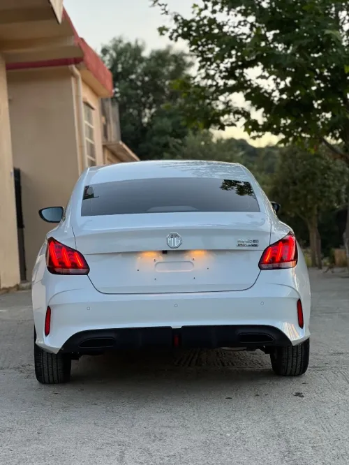 MG MG5 2026 