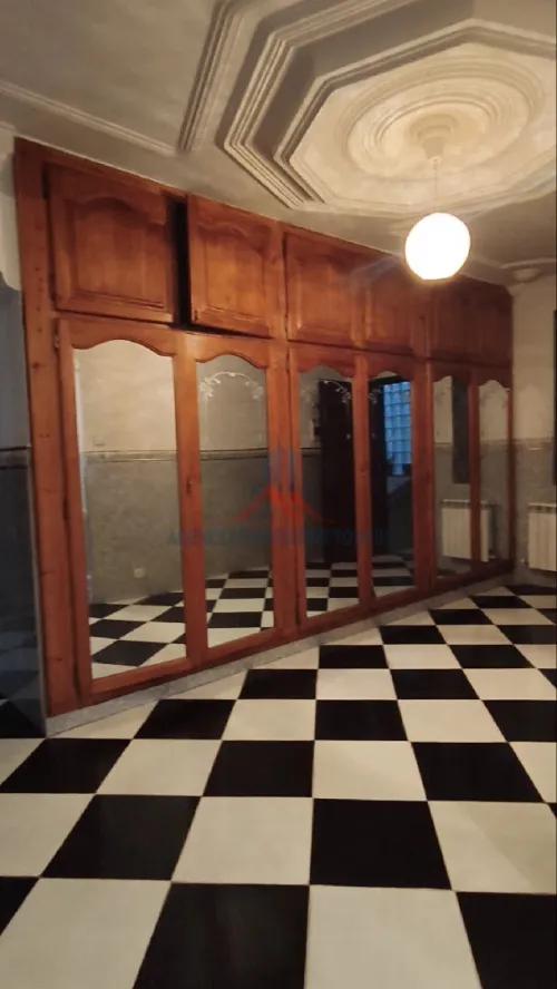 Location Appartement Niveau de villa F4 Alger Chevalley
