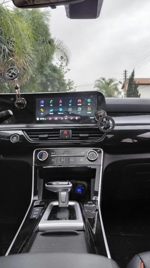 Kia Seltos 2025 LUXURY