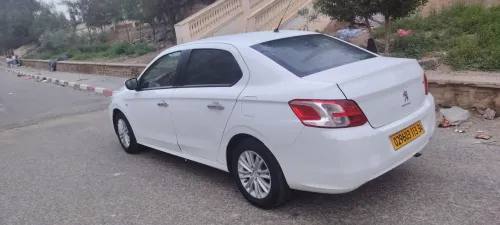 Peugeot 301 2013 Active