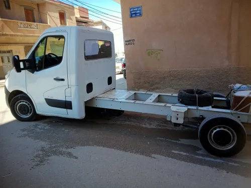 Renault Master 2012