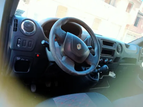 Renault Master 2012