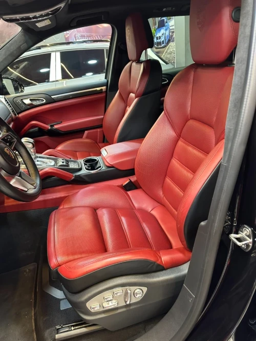 Porsche cayenne 2016 Turbo s