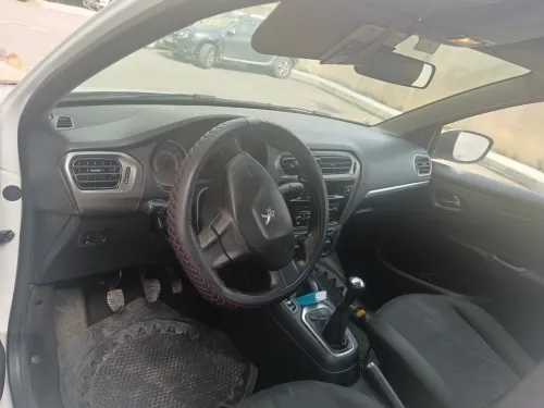 Peugeot 301 2013 Active