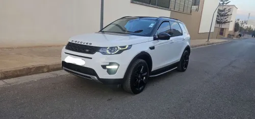 Land Rover Discovrey 2016 