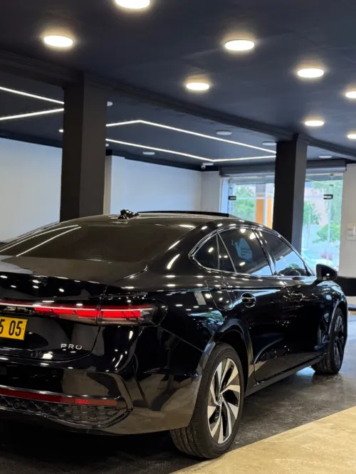 Volkswagen Passat 2025 Pro