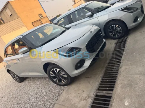 Suzuki Swift 2025 GLX