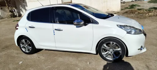 Peugeot 208 2014 Allure