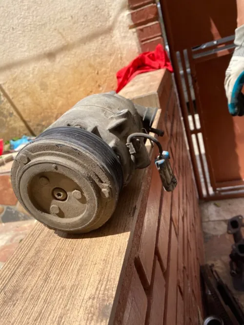 Moteur Opel zafira 2003  sans blok num: 
