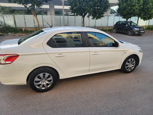 Peugeot 301 2014 Active