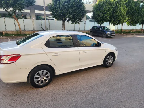 Peugeot 301 2014 Active
