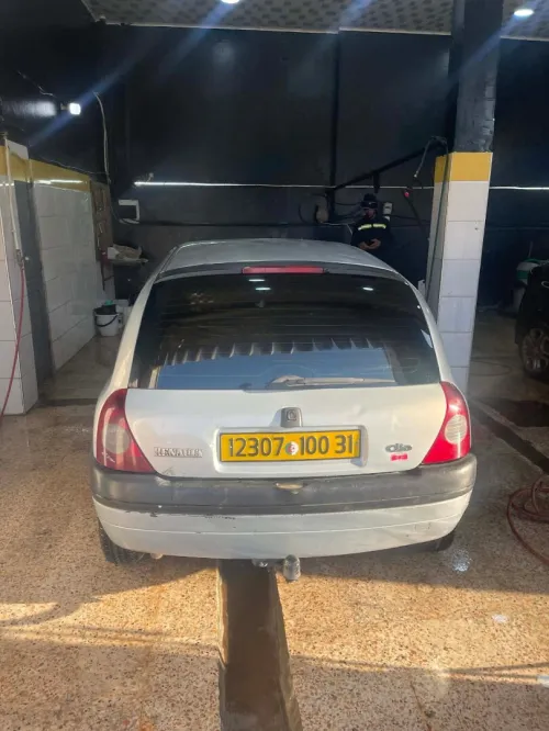 Renault Clio 2 2000 Extreme