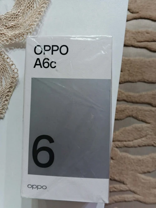 Oppo A58 et Oppo A6c Oppo