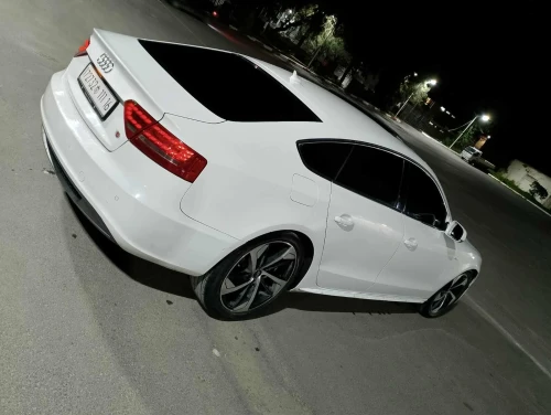 Audi A5 2011 S Line +