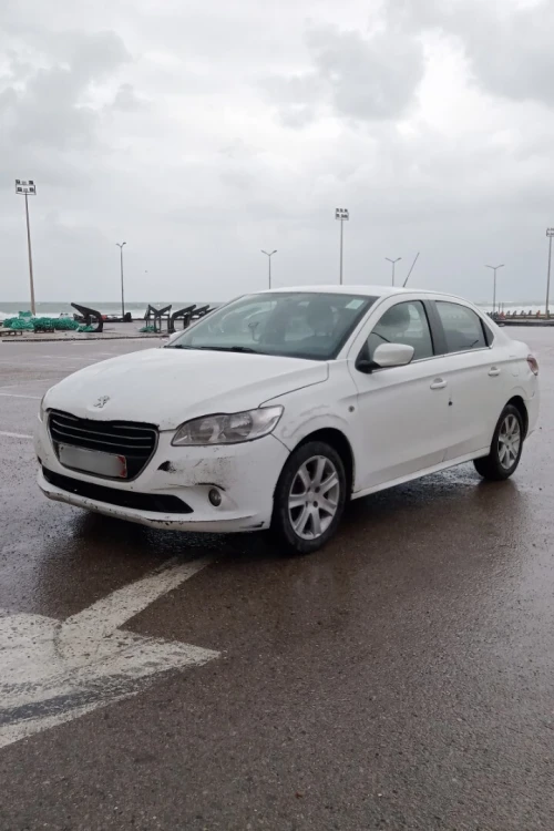Peugeot 301 2013 Allure