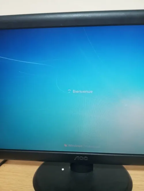 Vend 2 pc bureau