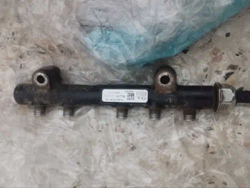 Pompe a vide poli rampe injecteur 