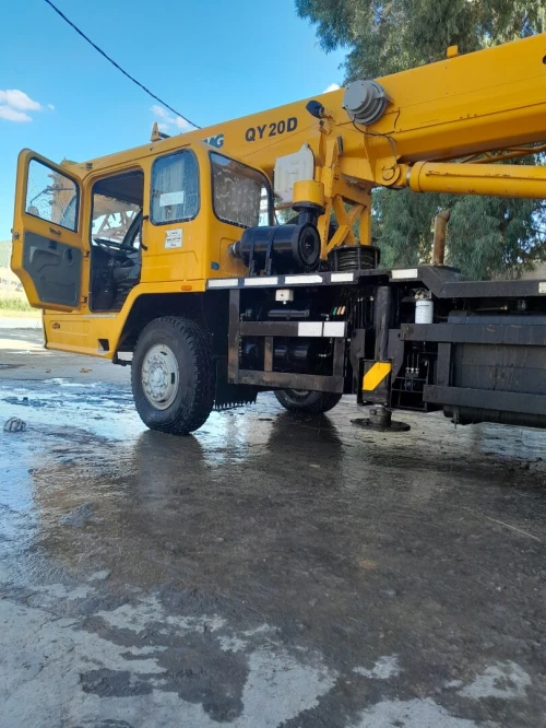Xcmg Grue mobile 16 t 2013