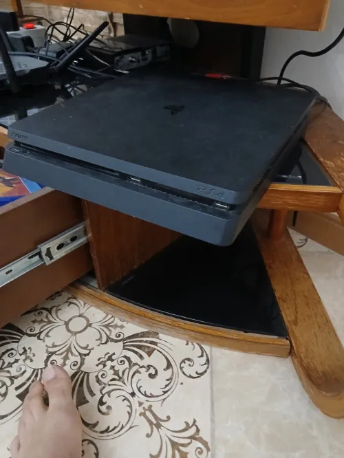 Ps4 slim 500gb en ligne version 12.52