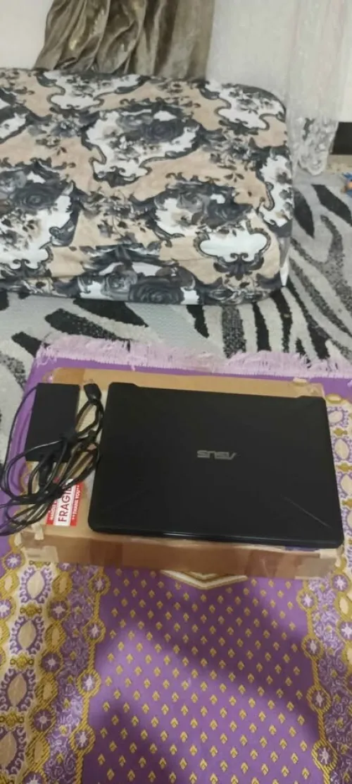 Labtop Caba ASUS TUF Gaming FX505GT i7 9 génération) :