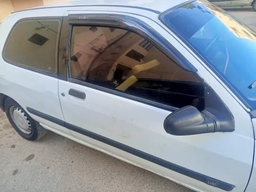 Renault Clio 1 1996 Japonia