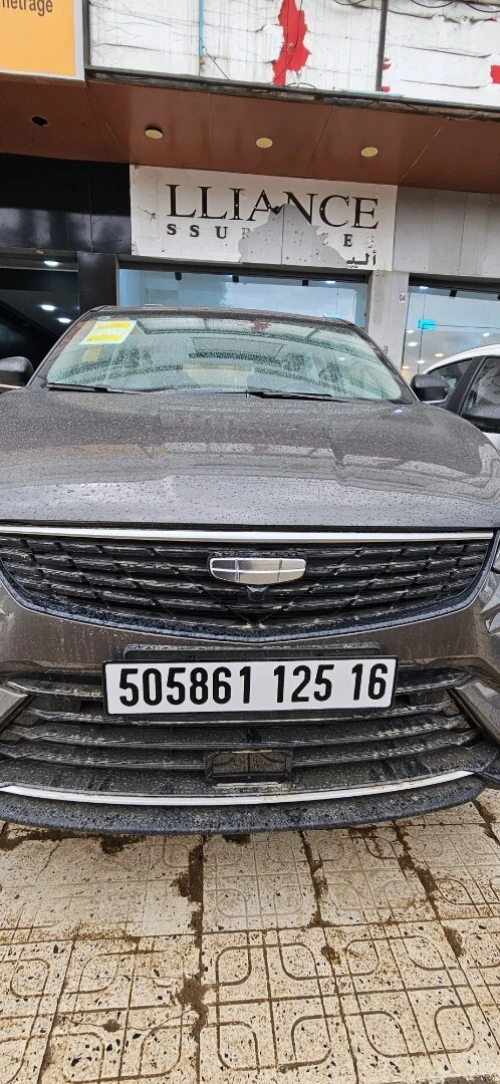 Geely Coolray 2025 