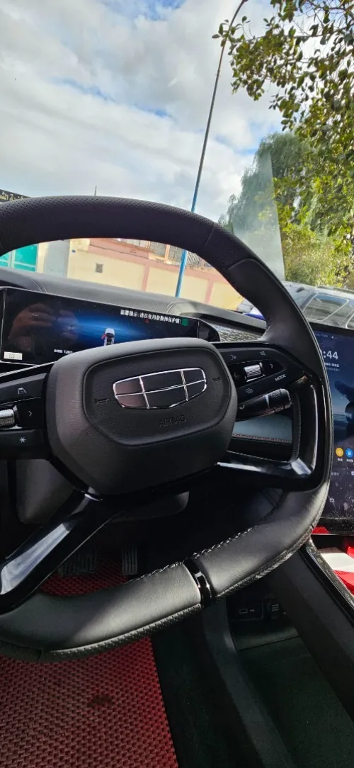 Geely BOYUE 2025 