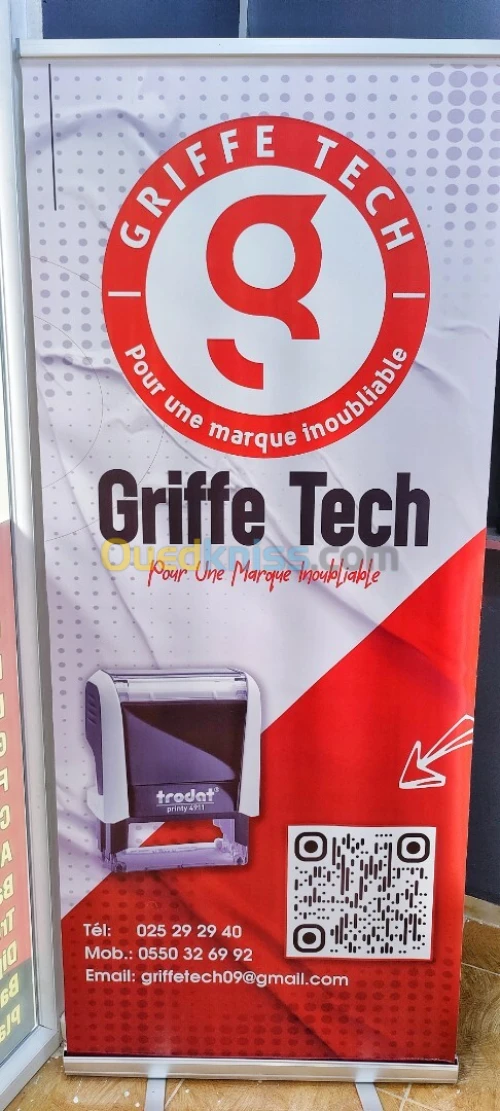 cachet et griffe panneau publicitaire 