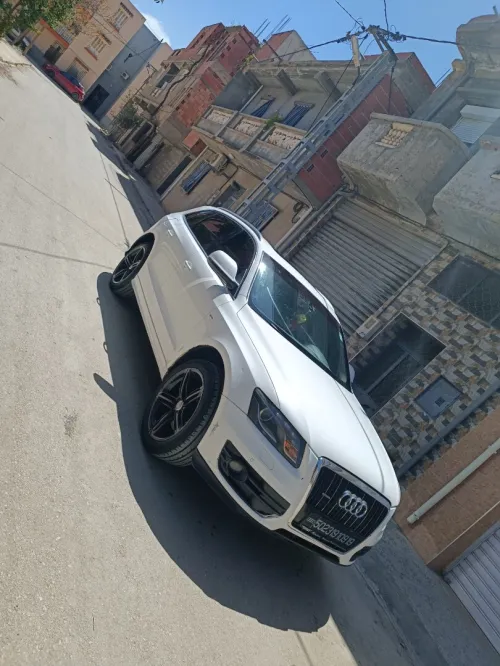 Audi Q5 2009 S Line Pack Tech
